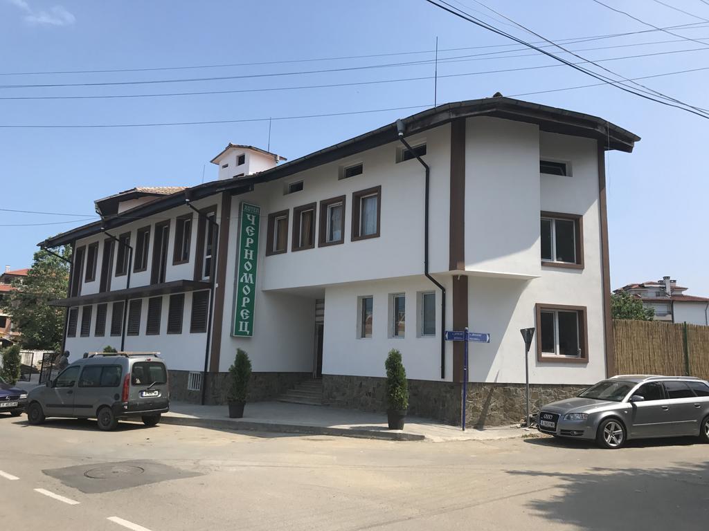 Hotel 切尔诺莫雷茨 外观 照片